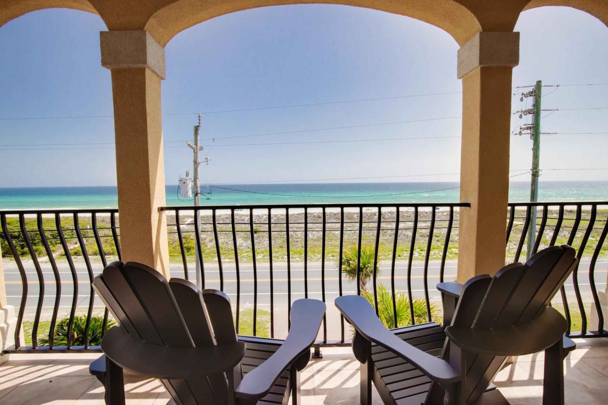Holiday home 2 Gulf View Balconies! 3 Story Townhome With 4 Bedrooms, 4 Bathrooms! Sleeps12 *